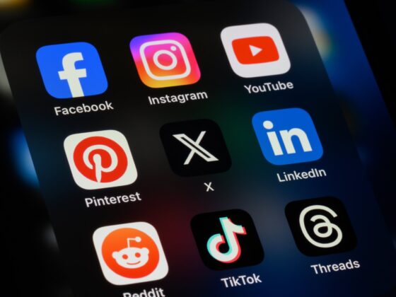 كيف تكتب Bio احترافي لكل منصة لجذب المتابعين وتعزيز الهوية الرقمية